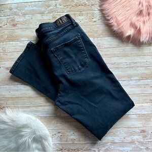 Levi’s Perfectly Slimming 512 Skinny Leg Jeans Women’s 10M / 10 Dark Blue